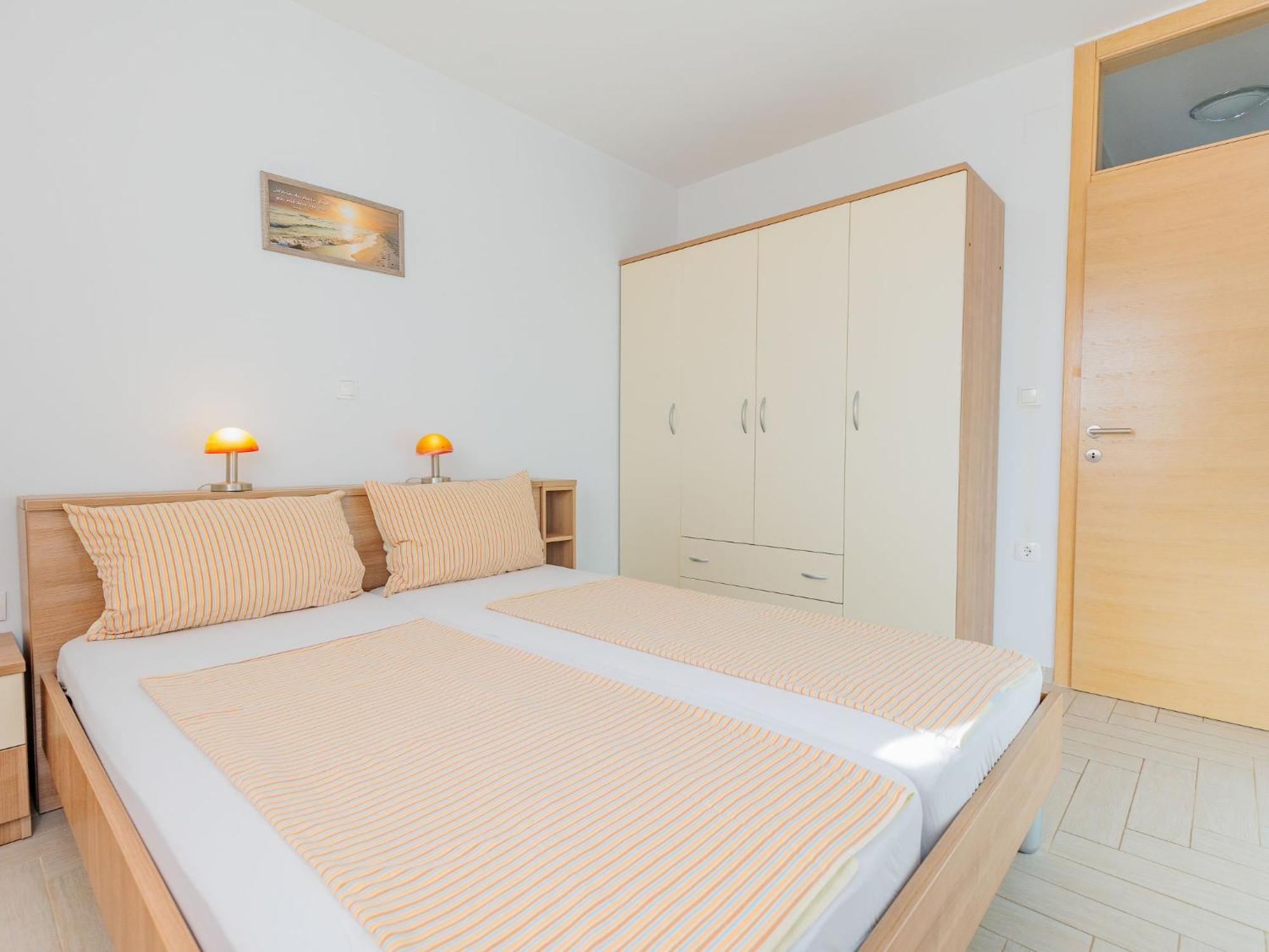 Apartment Mlasina-4 By Interhome Nin Exterior foto
